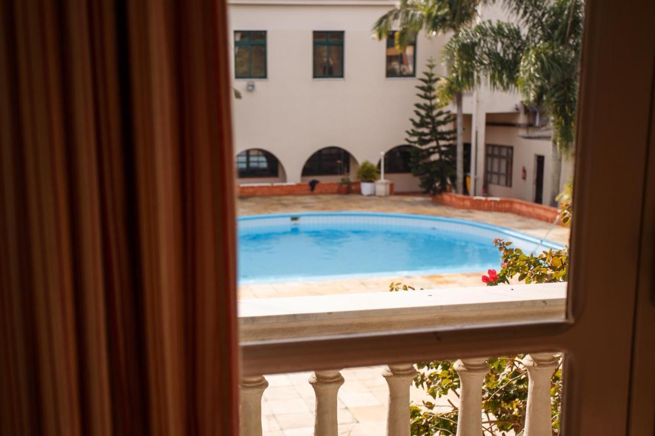 Hotel Atlantico Praia Cassino Exteriör bild
